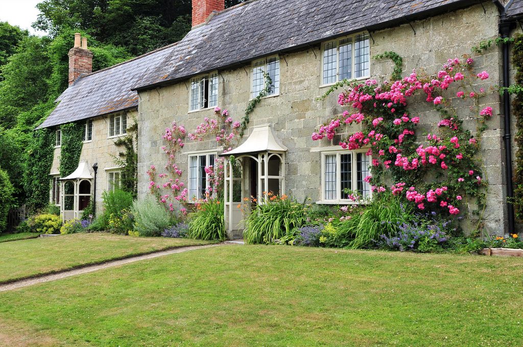 Why is it so hard to find the ‘perfect' country home?