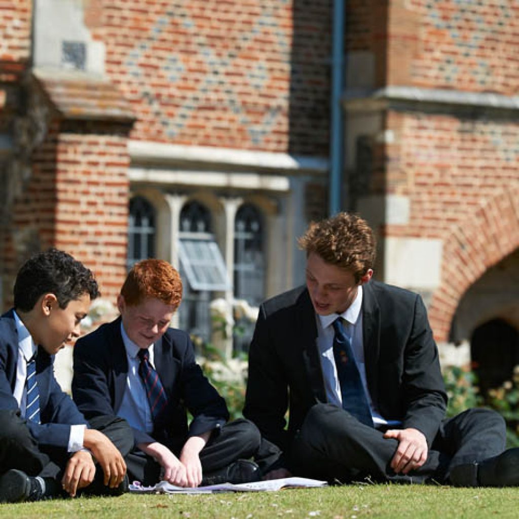 We've compiled a list of Surrey's independent schools open days, so you don't have to.
