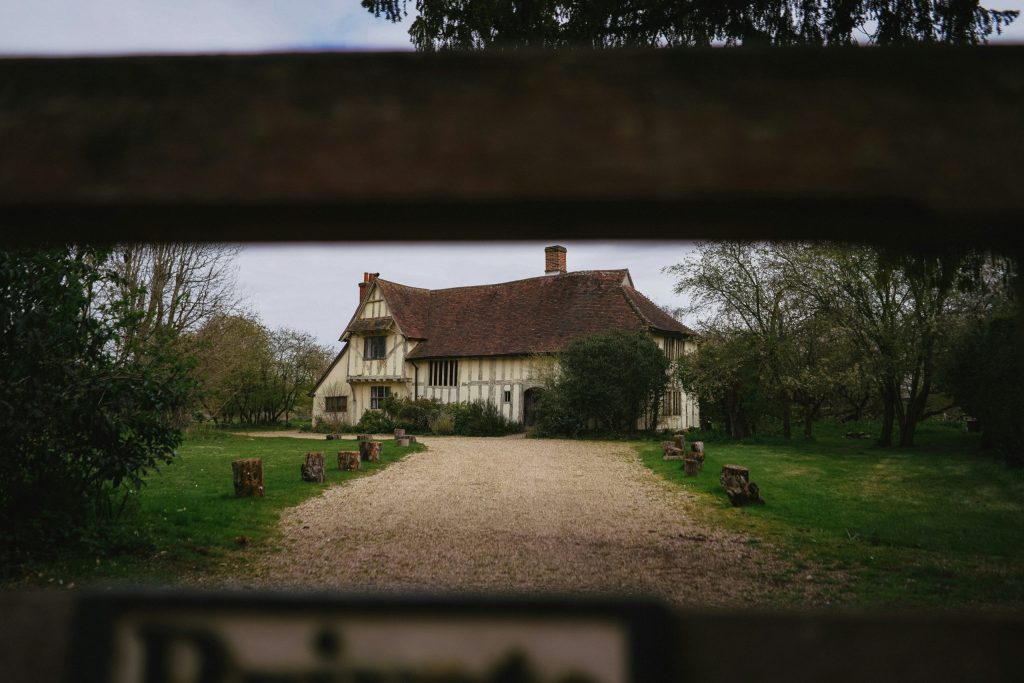 How Many Houses Should You View Before Making an Offer?