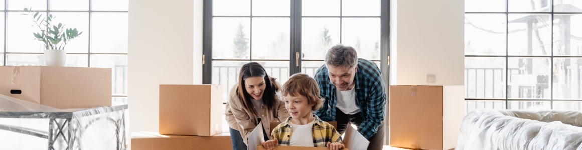 family-and-box