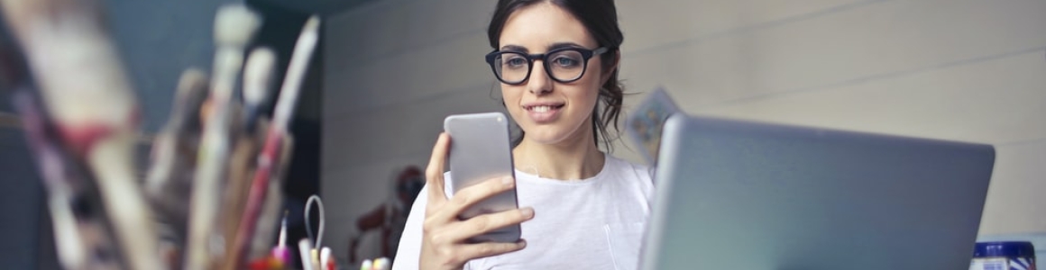 girl-on-phone