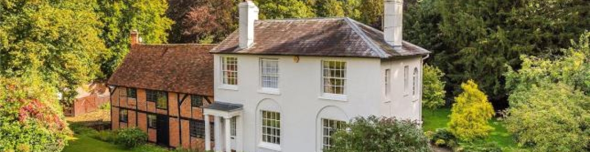 Our ‘big five’ Surrey’s best commuting towns