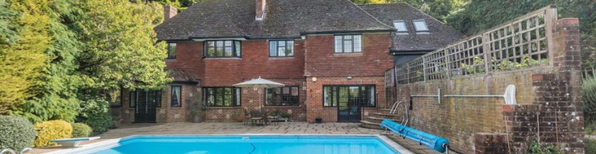 west-horsley-2850-strutt
